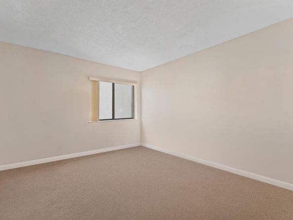 1605 S Us Highway 1 C206, Jupiter FL 33477