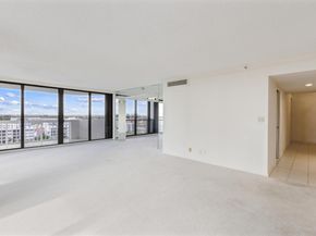 123 Lakeshore Drive 943, North Palm Beach FL 33408