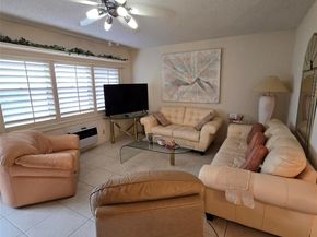 2 Grantham D 2, Deerfield Beach FL 33442