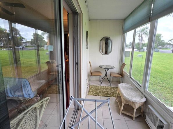 2 Grantham D 2, Deerfield Beach FL 33442