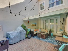1241 Weeping Willow Way 1241, Hollywood FL 33019