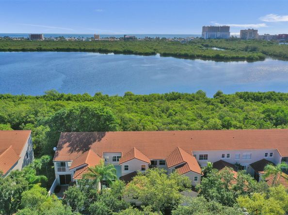 1241 Weeping Willow Way 1241, Hollywood FL 33019