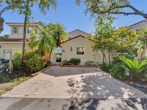 1241 Weeping Willow Way 1241, Hollywood FL 33019