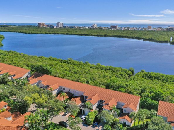 1241 Weeping Willow Way 1241, Hollywood FL 33019