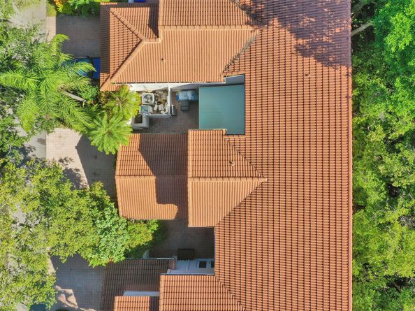1241 Weeping Willow Way 1241, Hollywood FL 33019