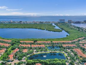 1241 Weeping Willow Way 1241, Hollywood FL 33019