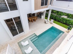 812 Palm Trail, Delray Beach FL 33483