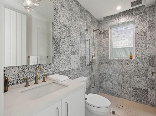 812 Palm Trail, Delray Beach FL 33483
