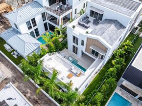 812 Palm Trail, Delray Beach FL 33483