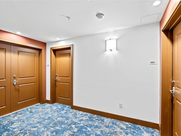 315 NE 3rd Ave 1802, Fort Lauderdale FL 33301