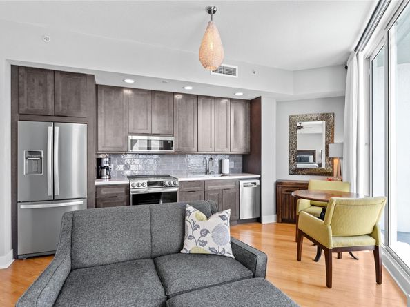315 NE 3rd Ave 1802, Fort Lauderdale FL 33301
