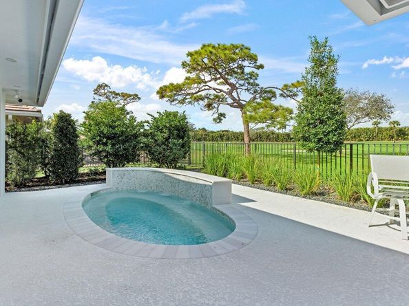 11955 N Lake Drive, Boynton Beach FL 33436