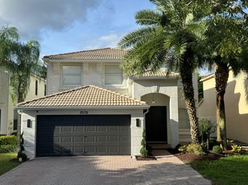 2578 Sawyer Ter