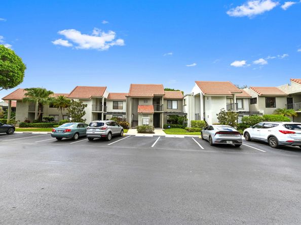 5505 Fairway Park Drive 201, Boynton Beach FL 33437