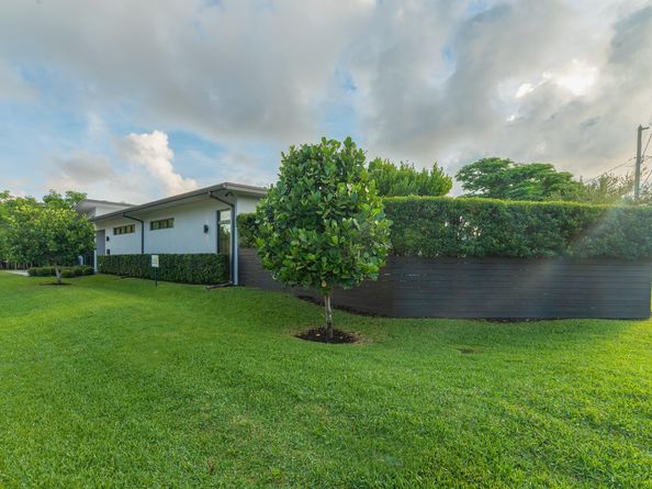 3400 NE 15th Ave, Oakland Park FL 33334