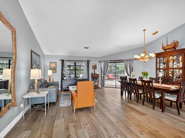1901 Lynton Circle, Wellington FL 33414