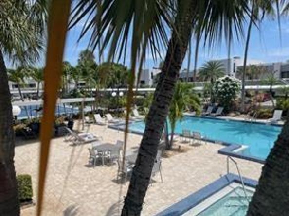 1100 SE 5th Ct 53, Pompano Beach FL 33060