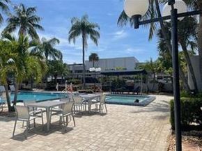 1100 SE 5th Ct 53, Pompano Beach FL 33060