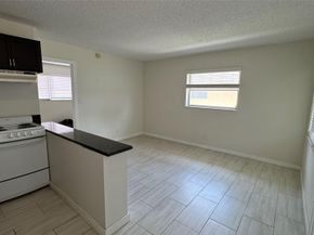 5150 NE 6 Av 132, Oakland Park FL 33334