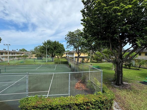 5150 NE 6 Av 132, Oakland Park FL 33334