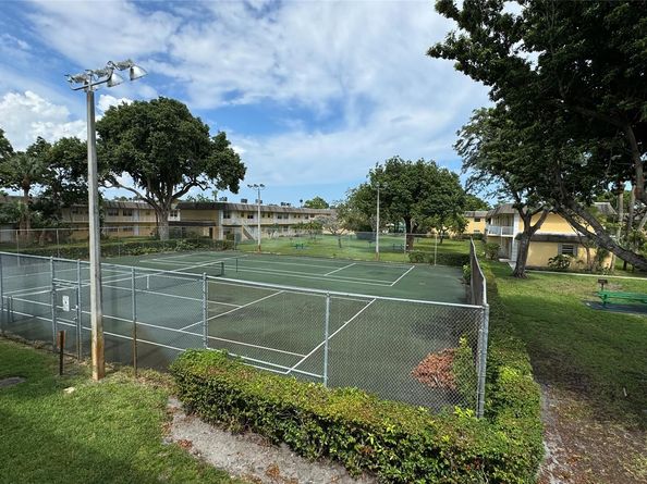 5150 NE 6 Av 132, Oakland Park FL 33334