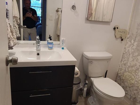 1000 Parkview Drive 316, Hallandale Beach FL 33009