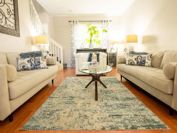 5463 Queenship Court, Greenacres FL 33463