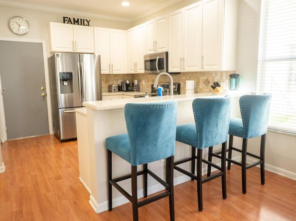 5463 Queenship Court, Greenacres FL 33463