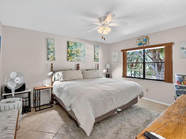 7 Southport Lane B, Boynton Beach FL 33436