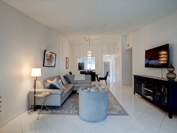 5121 Oak Hill Lane 423, Delray Beach FL 33484