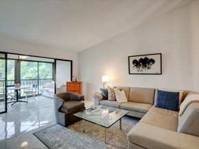 5121 Oak Hill Lane 423, Delray Beach FL 33484