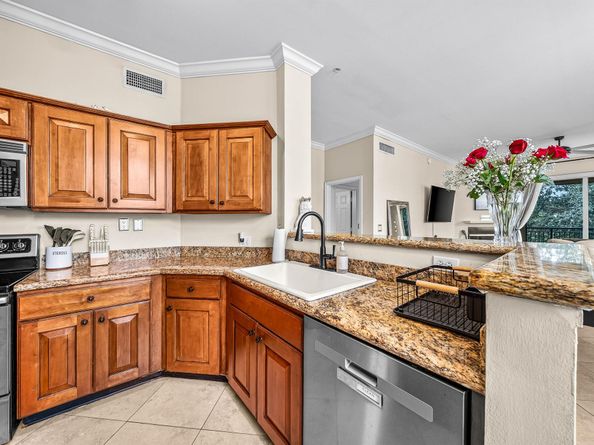 11720 Saint Andrews Place 308, Wellington FL 33414