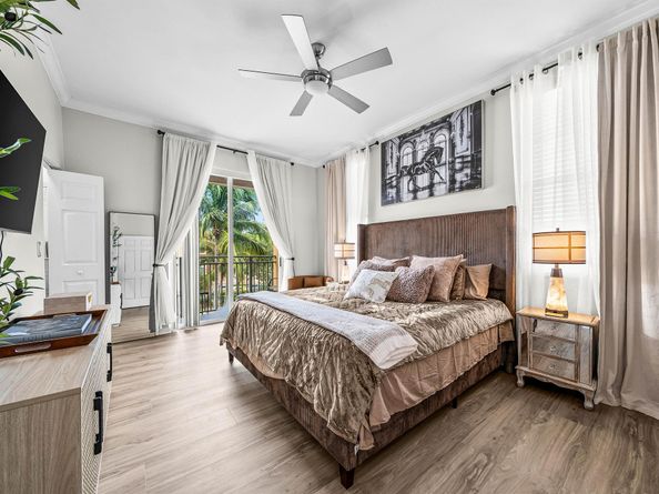 11720 Saint Andrews Place 308, Wellington FL 33414