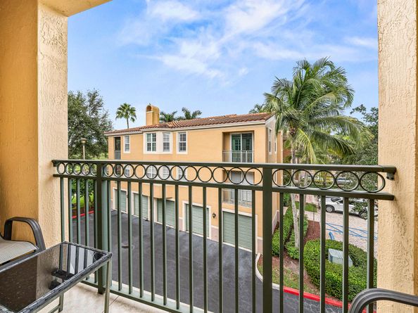 11720 Saint Andrews Place 308, Wellington FL 33414
