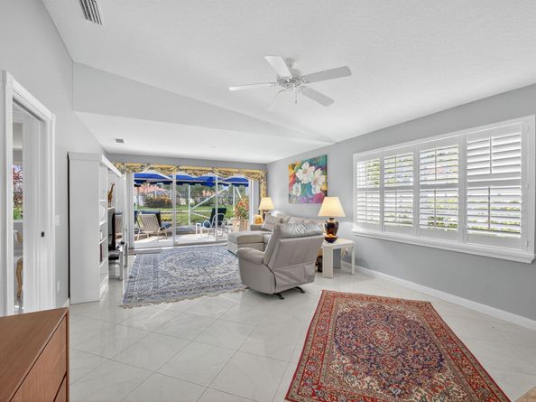 7112 Grassy Bay Drive, West Palm Beach FL 33411