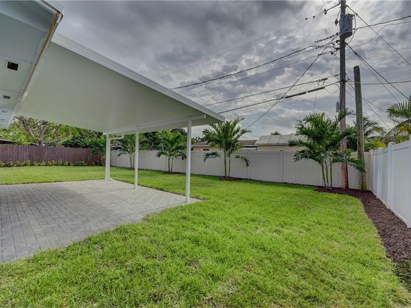 910 NE 23rd Pl, Pompano Beach FL 33064