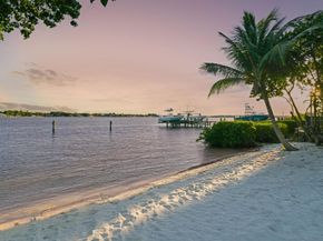 114 W Riverside Drive, Jupiter FL 33469