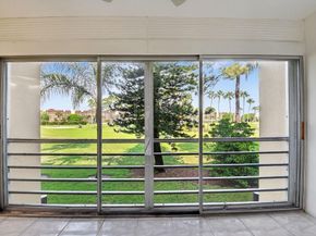 3810 Via Poinciana 206, Lake Worth FL 33467