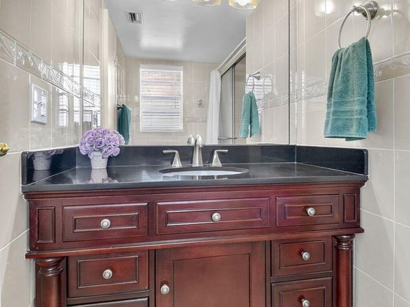 3810 Via Poinciana 206, Lake Worth FL 33467