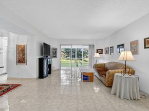 3810 Via Poinciana 206, Lake Worth FL 33467