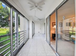 3810 Via Poinciana 206, Lake Worth FL 33467
