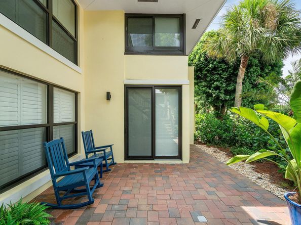 3709 Quail Ridge Drive Bobwhite B, Boynton Beach FL 33436