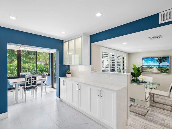 3709 Quail Ridge Drive Bobwhite B, Boynton Beach FL 33436