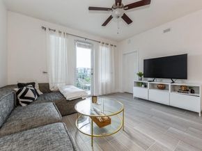 533 NE 3rd Ave 551, Fort Lauderdale FL 33301
