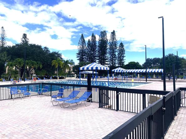 2216 Seagrape Circle, Coconut Creek FL 33066