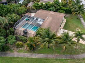 1002 W Broome Street, Lantana FL 33462