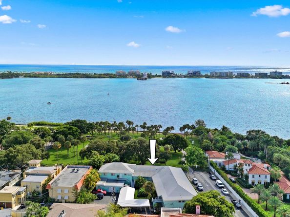 421 S Lakeside Drive 7, Lake Worth Beach FL 33460