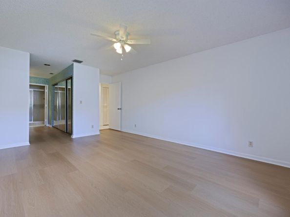 6222 Pointe Regal Circle, Delray Beach FL 33484