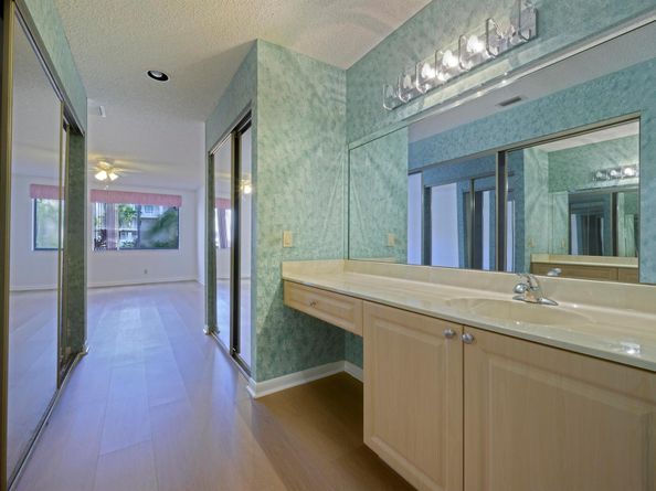 6222 Pointe Regal Circle, Delray Beach FL 33484