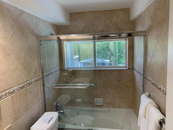 1740 SE 7th Street, Fort Lauderdale FL 33301